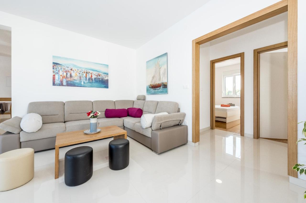 Villa Jadrija Beach Шибеник Экстерьер фото