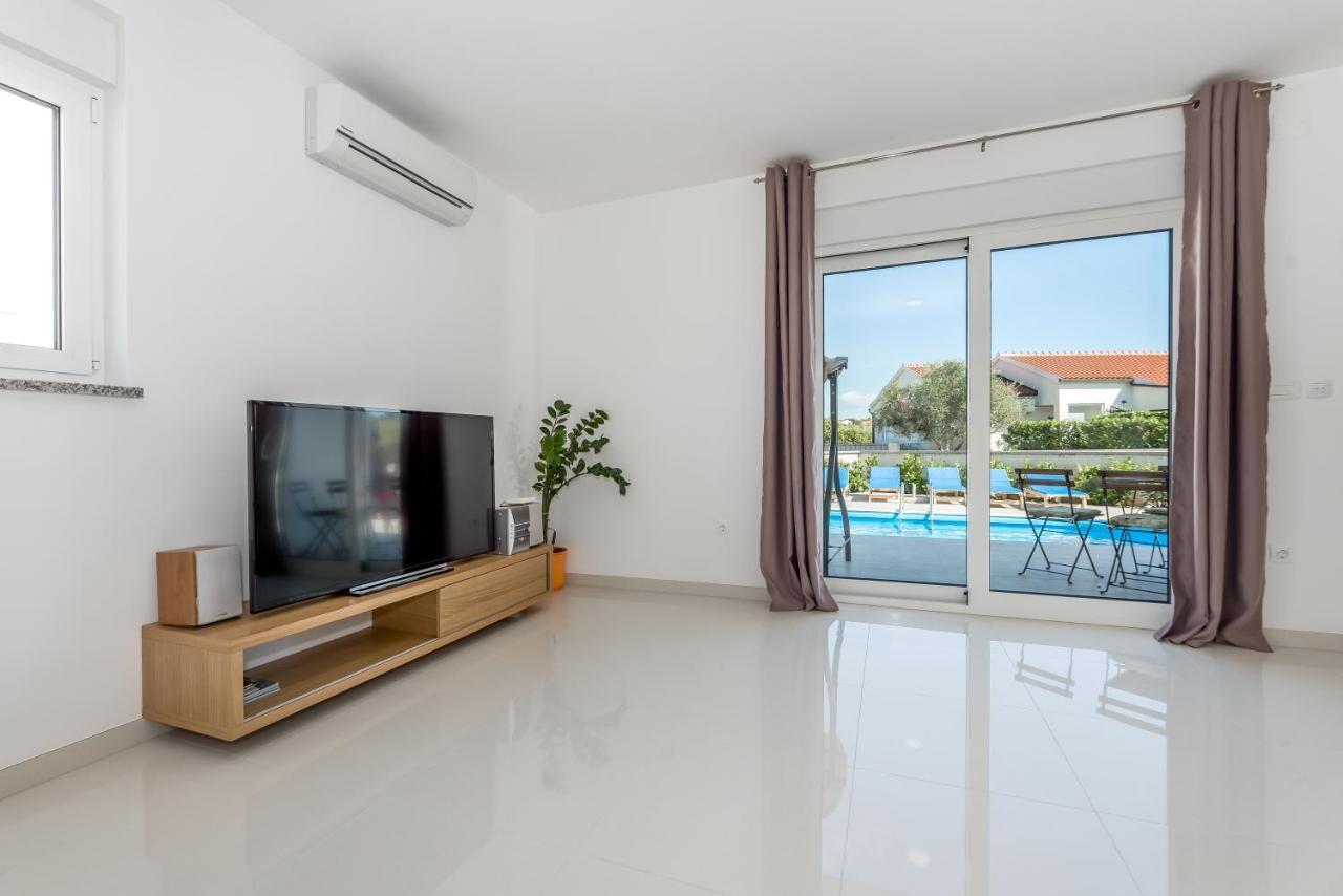 Villa Jadrija Beach Шибеник Экстерьер фото