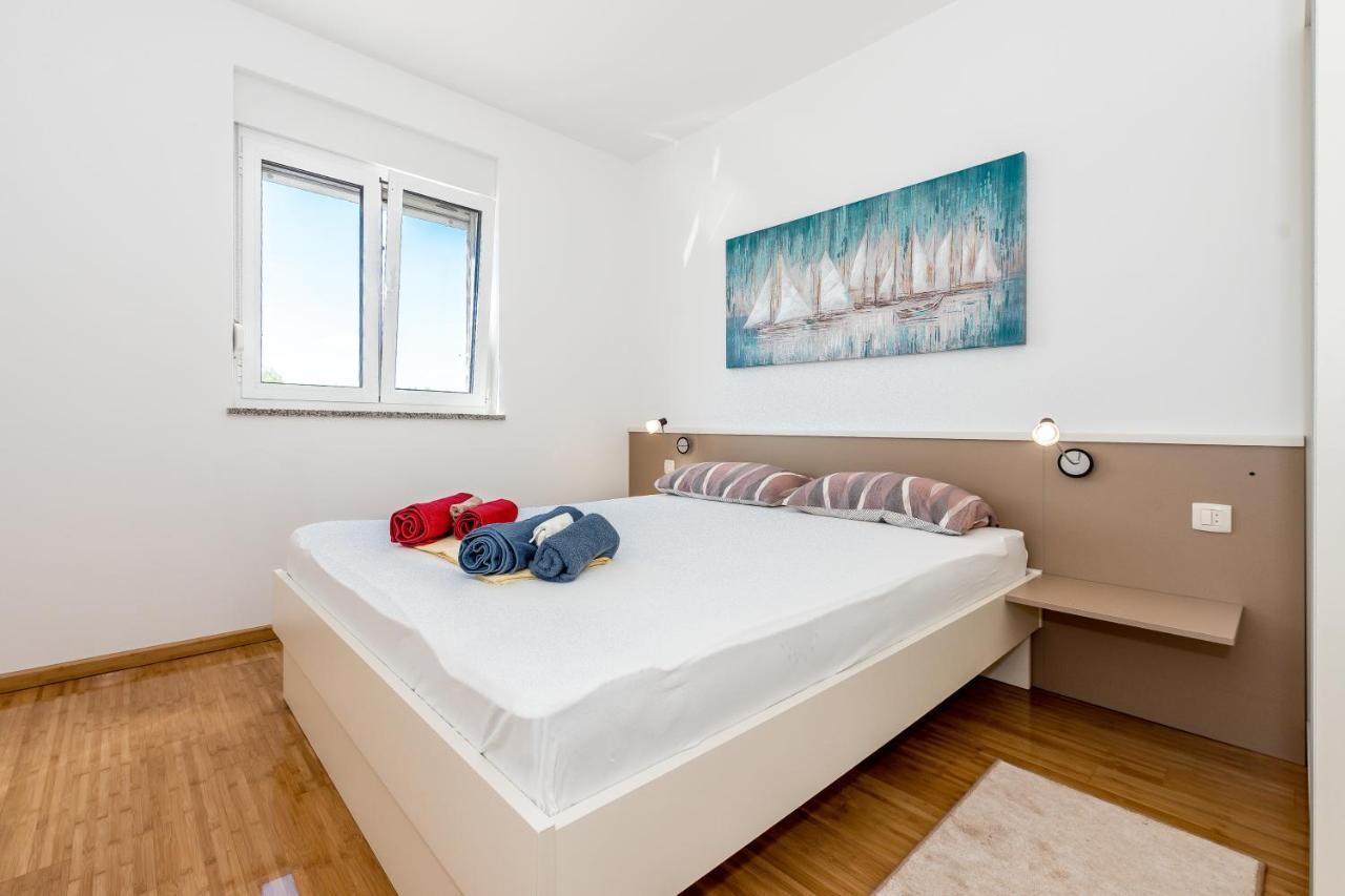 Villa Jadrija Beach Шибеник Экстерьер фото