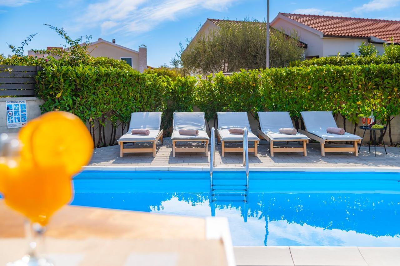 Villa Jadrija Beach Шибеник Экстерьер фото
