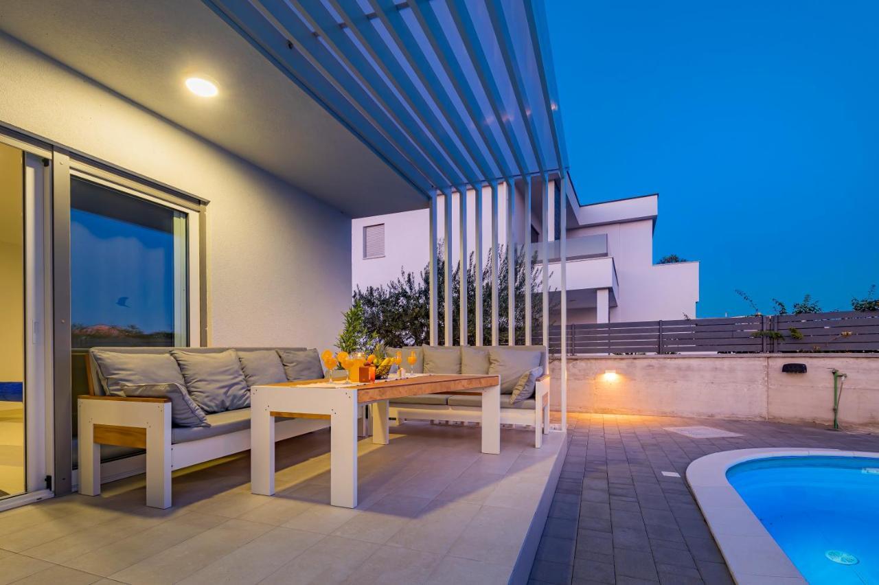 Villa Jadrija Beach Шибеник Экстерьер фото