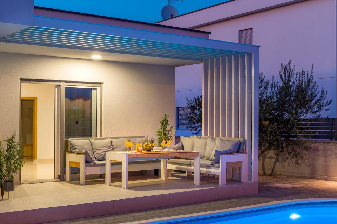 Villa Jadrija Beach Шибеник Экстерьер фото